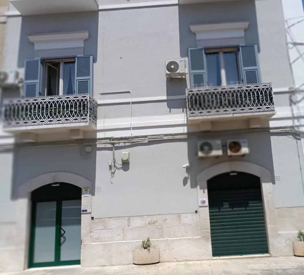 B&B La Reggia Del Sol Trani Extérieur photo