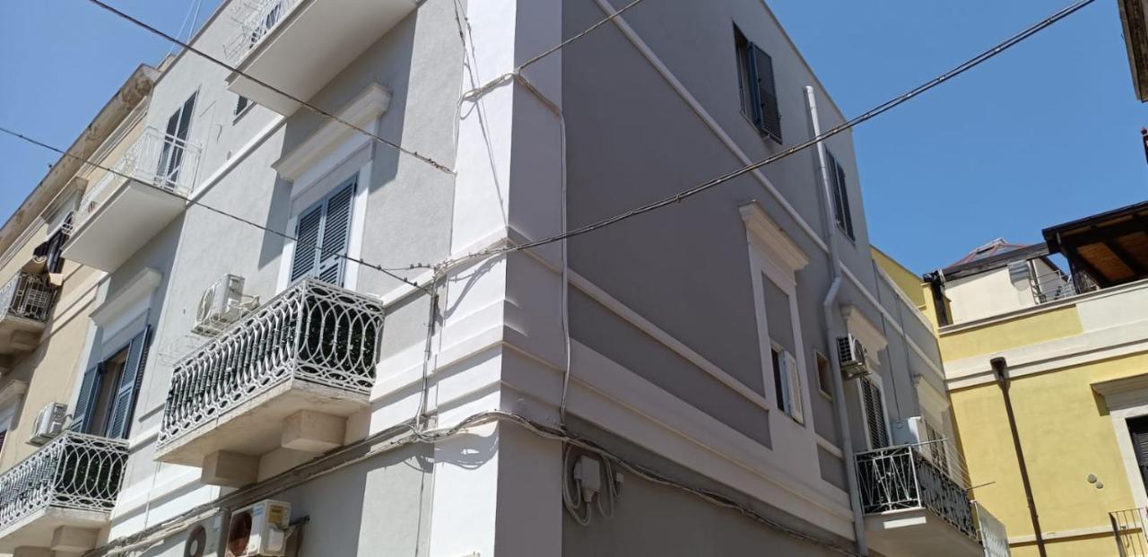 B&B La Reggia Del Sol Trani Extérieur photo
