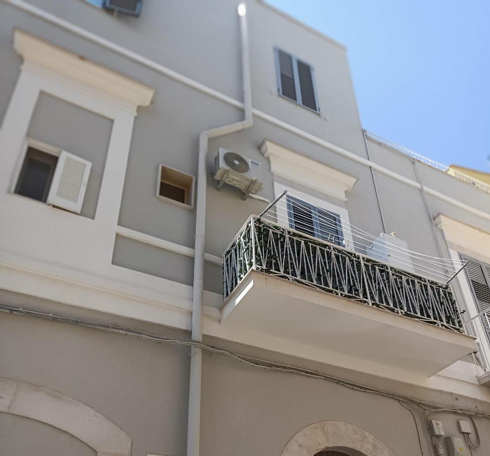B&B La Reggia Del Sol Trani Extérieur photo